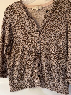 LOFT Neutral Leopard-Print Knit Cardigan - pre owned- size Medium - Pima Cotton